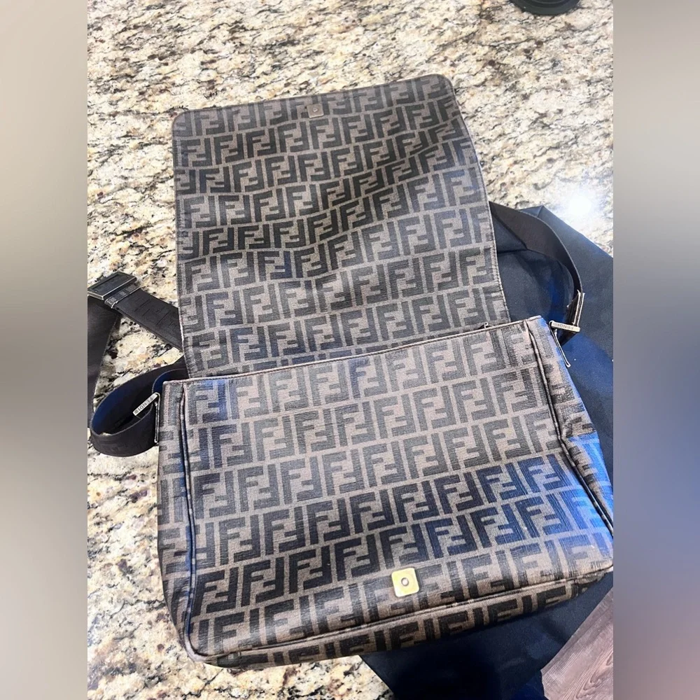 Vintage Rare Authentic Fendi Monogram Zucca Messenger Laptop Bag